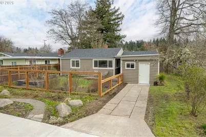 2571 Alder St, Eugene, OR 97405 - Photo 3