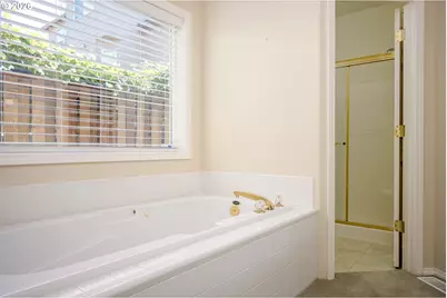 10898 SE Happy Valley Dr, Happy Valley, OR 97086 - Photo 23