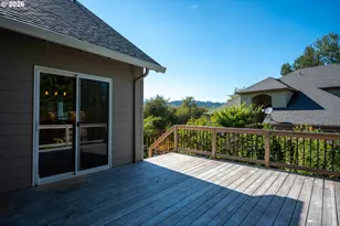 10898 SE Happy Valley Dr, Happy Valley, OR 97086 - Photo 43