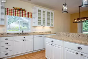 10898 SE Happy Valley Dr, Happy Valley, OR 97086 - Photo 13