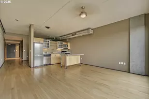 1410 NW Kearney St, Portland, OR 97209 - Photo 9