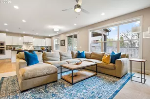 9635 SW 48th Ave, Portland, OR 97219 - Photo 13