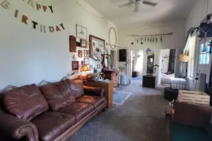 204 1st St, Moro, OR 97039 - Photo 5