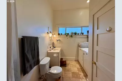 204 First St, Moro, OR 97039 - Photo 15