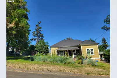 204 First St, Moro, OR 97039 - Photo 1