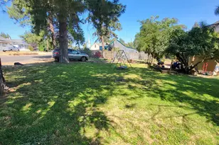 204 1st St, Moro, OR 97039 - Photo 19