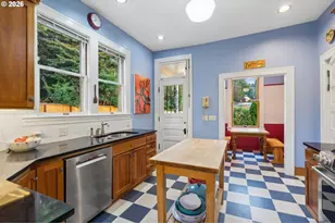 322 SE 61st Ave, Portland, OR 97215 - Photo 21