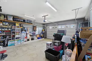 2025 Roosevelt Loop, North Bend, OR 97459 - Photo 47