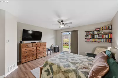 2025 Roosevelt Loop, North Bend, OR 97459 - Photo 29