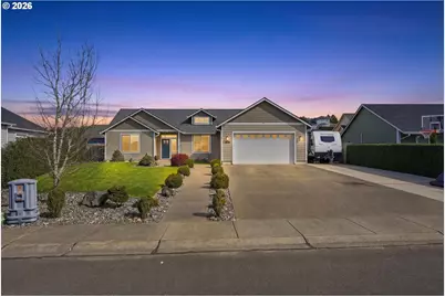 2025 Roosevelt Loop, North Bend, OR 97459 - Photo 1