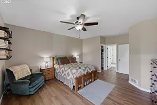 2025 Roosevelt Loop, North Bend, OR 97459 - Photo 29