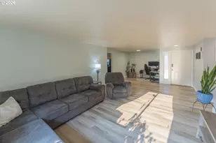 1721 Foxtail Cir, Woodland, WA 98674 - Photo 7