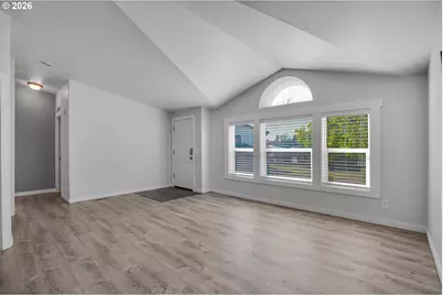 1655 S Elm St, Canby, OR 97013 - Photo 5