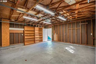 1655 S Elm St, Canby, OR 97013 - Photo 41