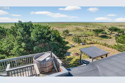 89728 Ocean Dr, Warrenton, OR 97146 - Photo 41