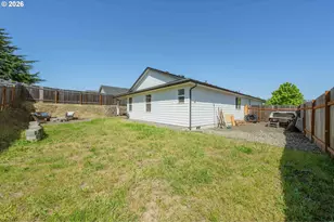 601 SE Rose Ridge Dr, Winston, OR 97496 - Photo 31
