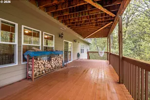 148 W Canyonview Dr, Longview, WA 98632 - Photo 35