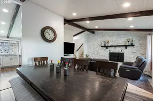 2382 NW Esquire Dr, Roseburg, OR 97471 - Photo 17