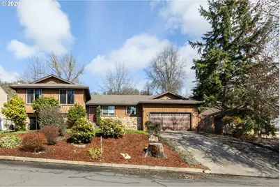 2382 NW Esquire Dr, Roseburg, OR 97471 - Photo 1