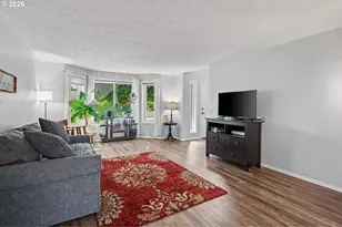 6695 McLeod Ln, Keizer, OR 97303 - Photo 5