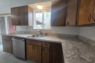 1027 Sunflower St, The Dalles, OR 97058 - Photo 7