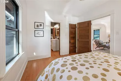 1137 SE Lexington St, Portland, OR 97202 - Photo 23