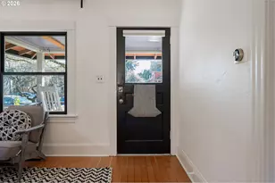 1137 SE Lexington St, Portland, OR 97202 - Photo 3