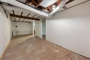 1137 SE Lexington St, Portland, OR 97202 - Photo 31