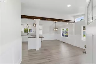 5422 Portland Rd NE, Salem, OR 97305 - Photo 5