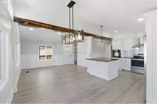 5422 Portland Rd NE, Salem, OR 97305 - Photo 15