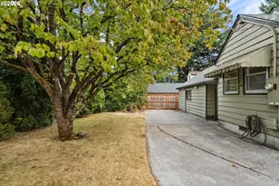 4711 N Amherst St, Portland, OR 97203 - Photo 5