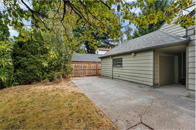 4711 N Amherst St, Portland, OR 97203 - Photo 35