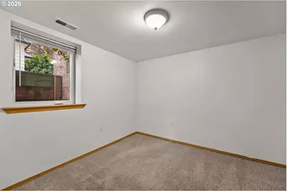 4711 N Amherst St, Portland, OR 97203 - Photo 29