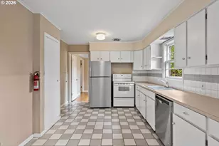 4711 N Amherst St, Portland, OR 97203 - Photo 11