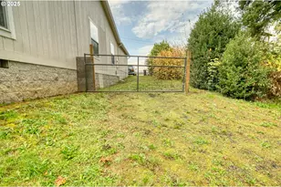 32673 Pittsburg Rd, Saint Helens, OR 97051 - Photo 39