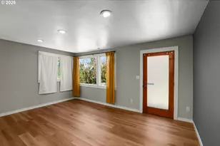 4836 SW Coronado St, Portland, OR 97219 - Photo 7