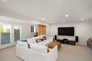 840 NW Summit Ave, Portland, OR 97210 - Photo 35