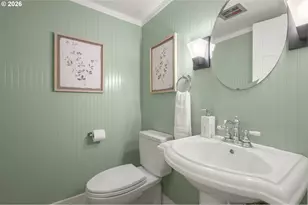 2145 Floral Hill Dr, Eugene, OR 97403 - Photo 23