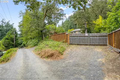 2145 Floral Hill Dr, Eugene, OR 97403 - Photo 47