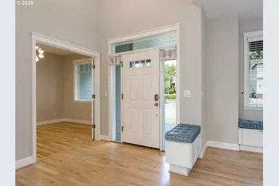 2507 Crestview Dr, West Linn, OR 97068 - Photo 7