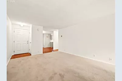 47 Eagle Crest Dr #40, Lake Oswego, OR 97035 - Photo 5