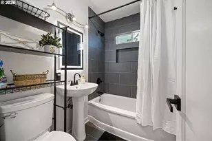 1510 Wilson St, Eugene, OR 97402 - Photo 17