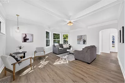 8413 NE Hassalo St, Portland, OR 97220 - Photo 3