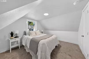 8413 NE Hassalo St, Portland, OR 97220 - Photo 13