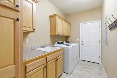 11086 SE Rimrock Dr, Happy Valley, OR 97086 - Photo 29