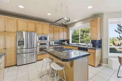 11086 SE Rimrock Dr, Happy Valley, OR 97086 - Photo 9