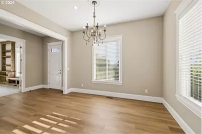 15373 SW Sunset Blvd, Sherwood, OR 97140 - Photo 9