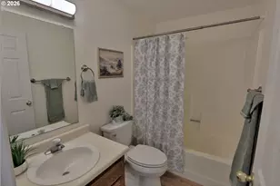 8324 SW Mohawk St SE, Tualatin, OR 97062 - Photo 17