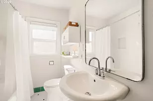 8623 N Curtis Ave, Portland, OR 97217 - Photo 13