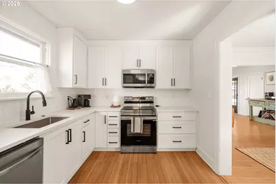 8623 N Curtis Ave, Portland, OR 97217 - Photo 7